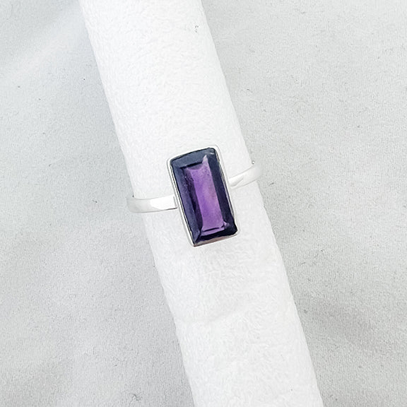 Ring amethyst rectangle sterling silver