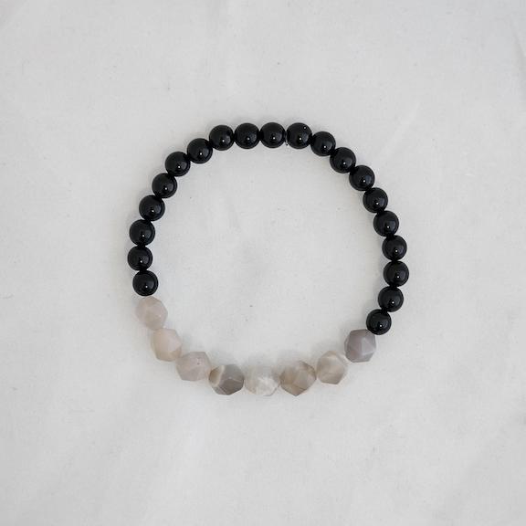 Bracelet 6mm onyx & moonstone