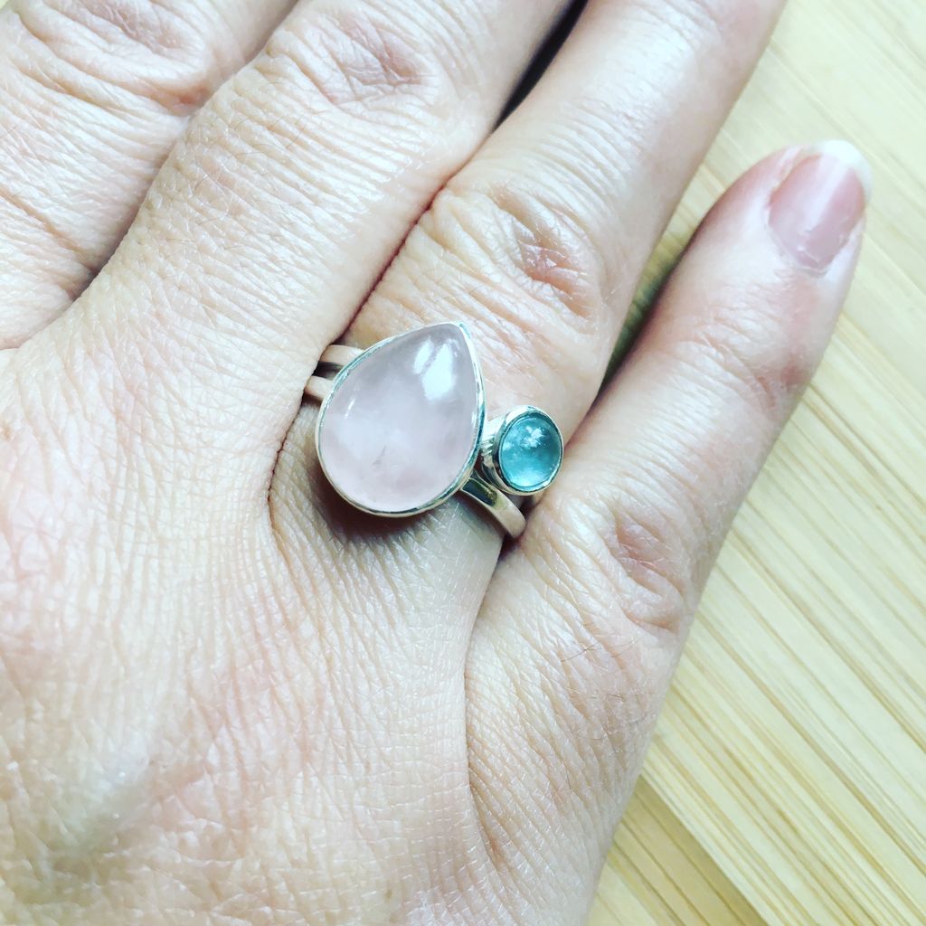 Ring set rose quartz drop with apatite round sterling silver