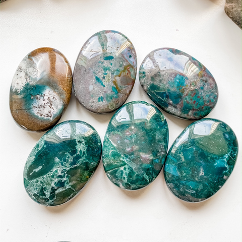 Bloodstone palm stone